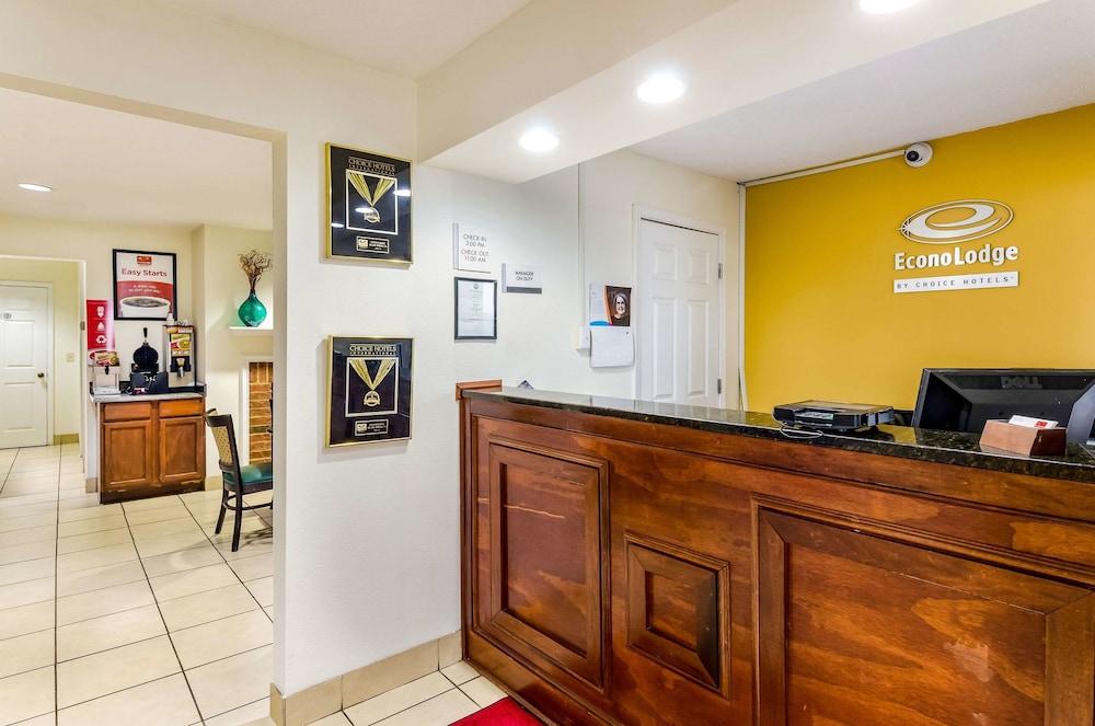 Econo Lodge Glade Springs I-81 Ngoại thất bức ảnh