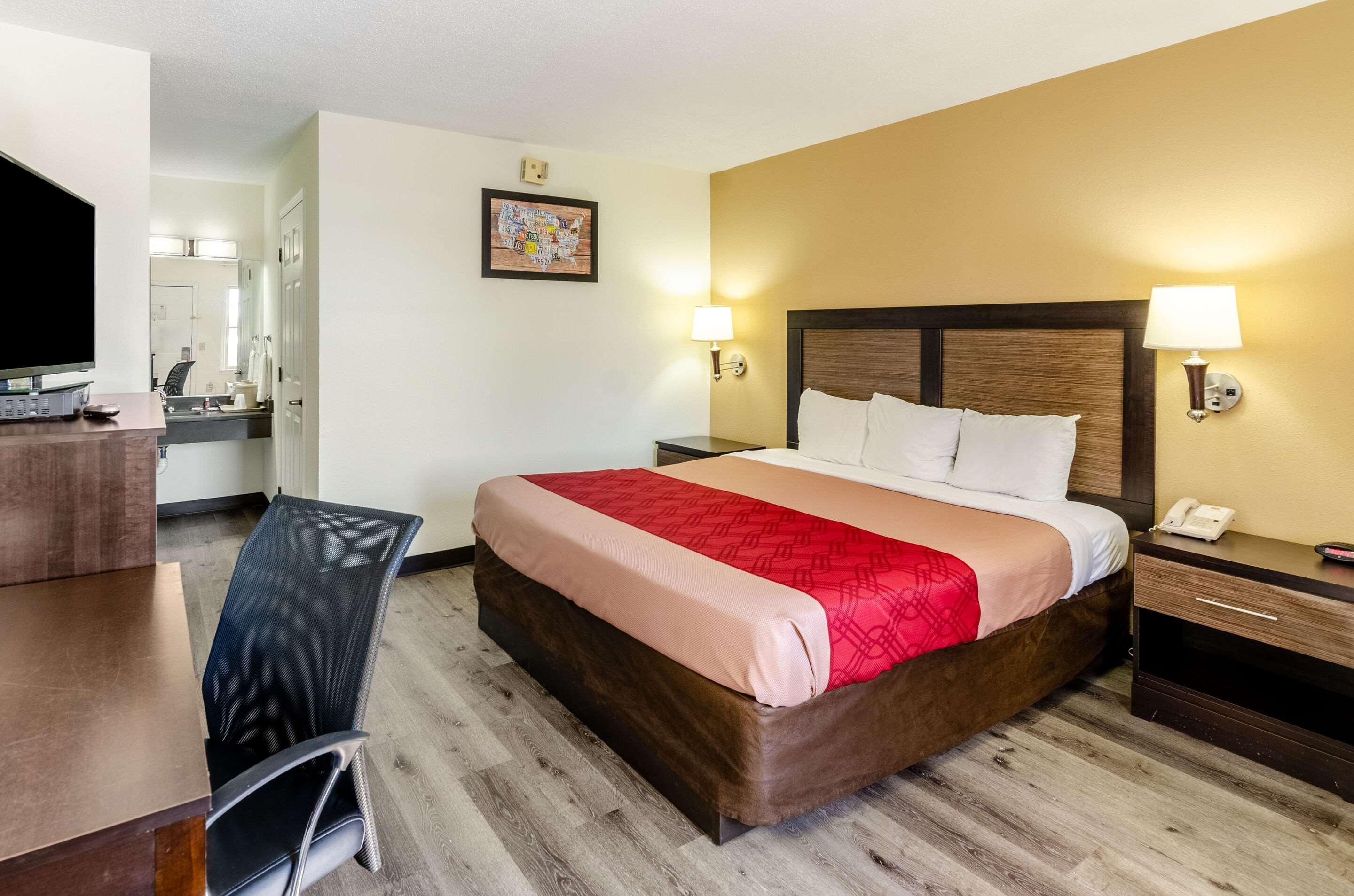 Econo Lodge Glade Springs I-81 Ngoại thất bức ảnh