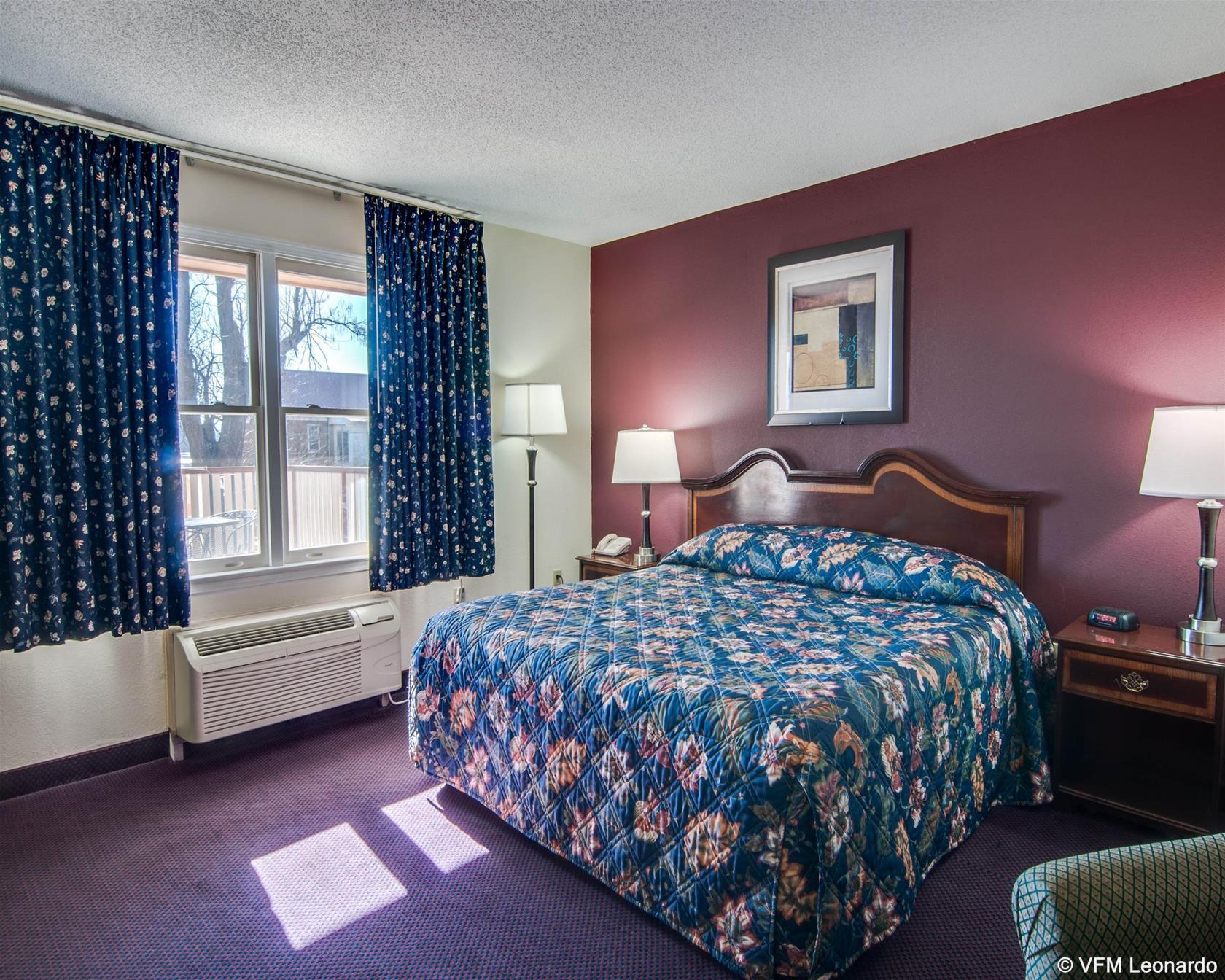 Econo Lodge Glade Springs I-81 Ngoại thất bức ảnh